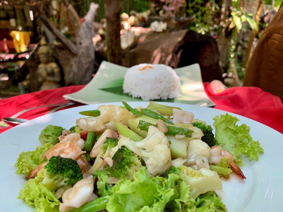Petit Villa Boutique & Spa Siem Reap Buitenkant foto