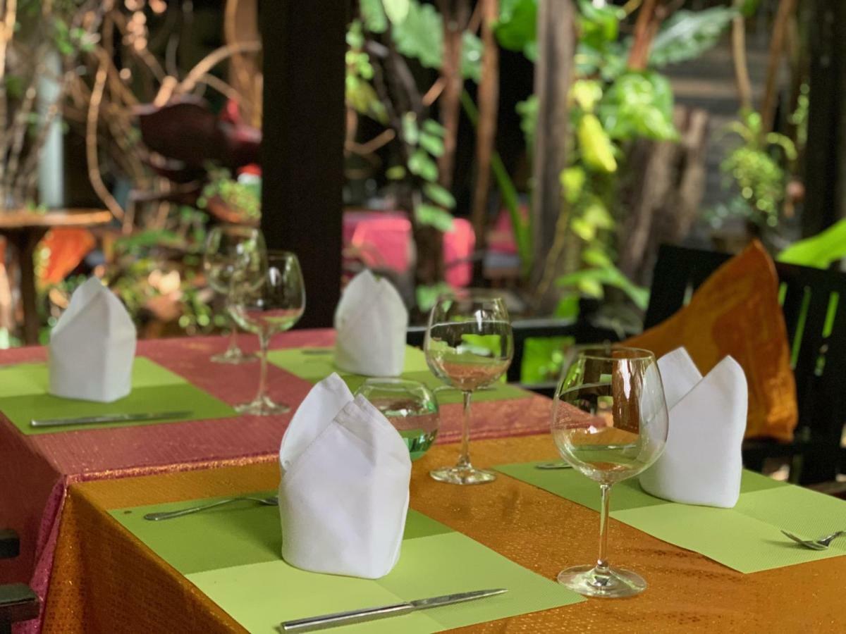 Petit Villa Boutique & Spa Siem Reap Buitenkant foto